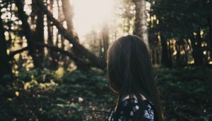 Lucie Rigby – Obraťte se a přijďte ke mně