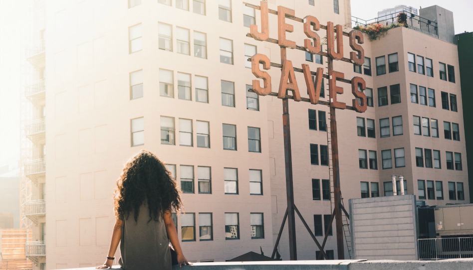 ježíš pomáhá text jesus saves a pohled na baraky